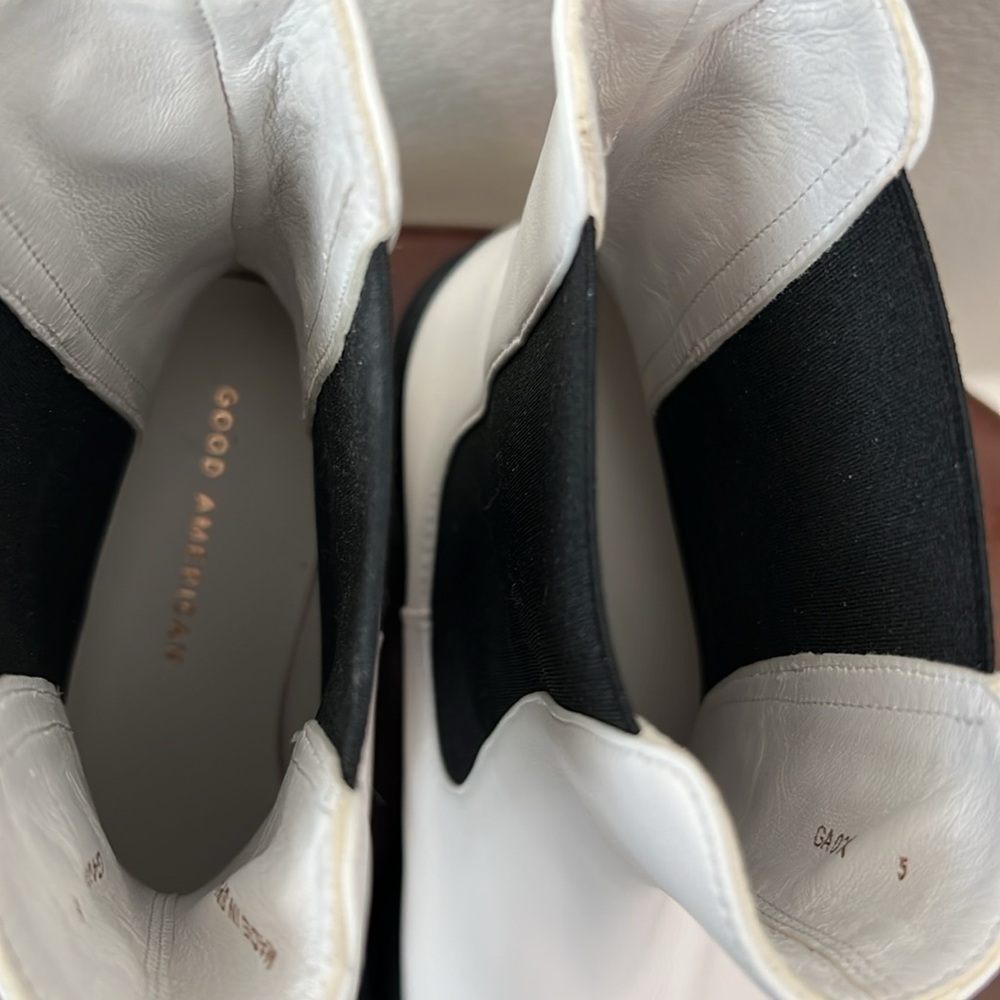 Good American Chelsea White and Black Chunky Lug Platform Boots Size 5 - Picture 6 of 13
